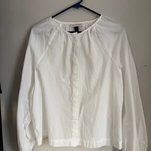 Universal Thread Women's Medium Cotton White Long Sleeve Button Up Blouse NWT